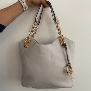 White Michael Kors Shoulder Bag with Gold Detailing
